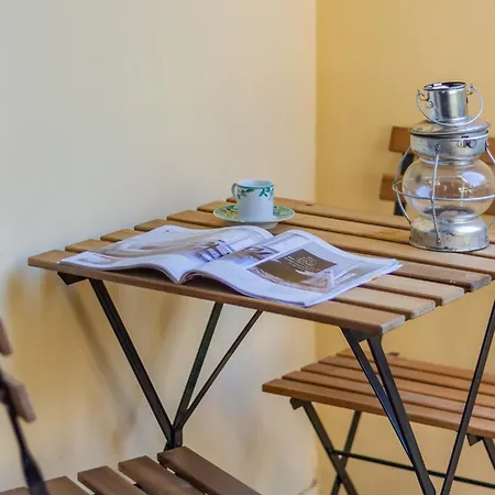 Corte Al Castello * Perledo